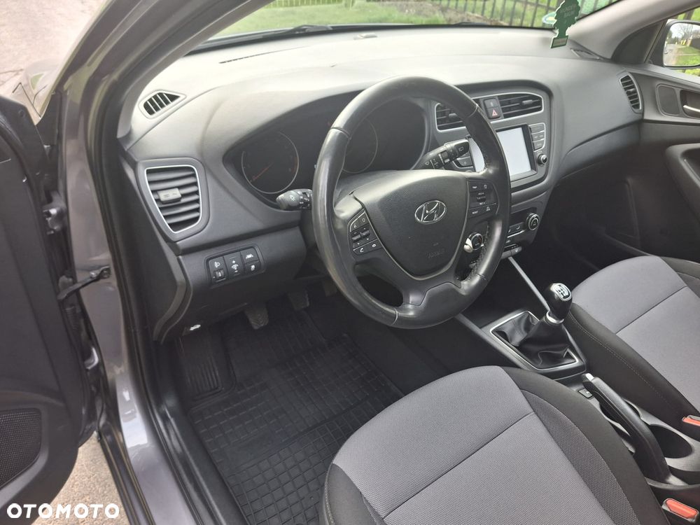 Hyundai i20 1.2 BlueDrive Elegant - 13