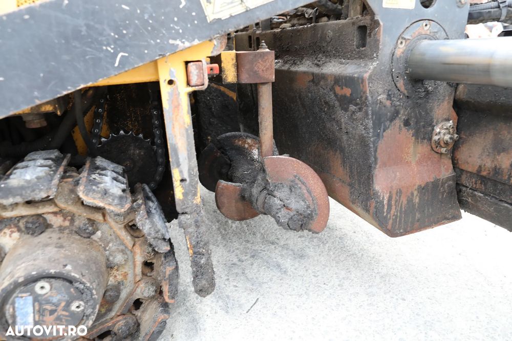 Caterpillar BB621E - 11