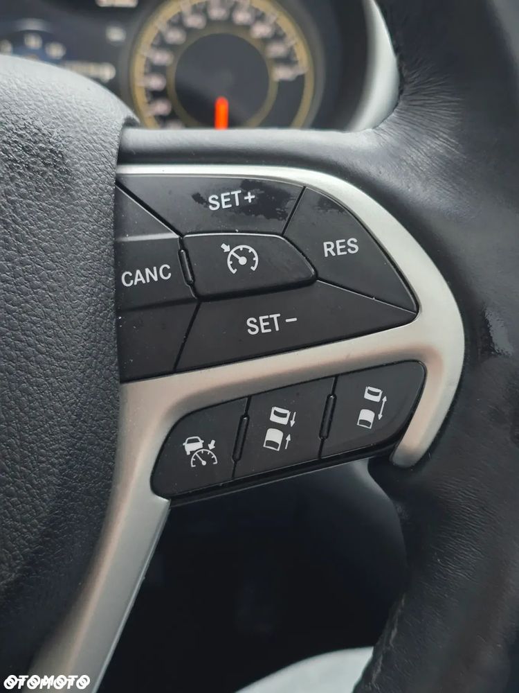 Jeep Cherokee 2.2 Multijet Active Drive II Automatik Limited - 32