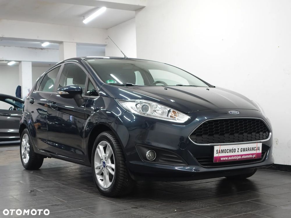 Ford Fiesta 1.0 Celebration - 12