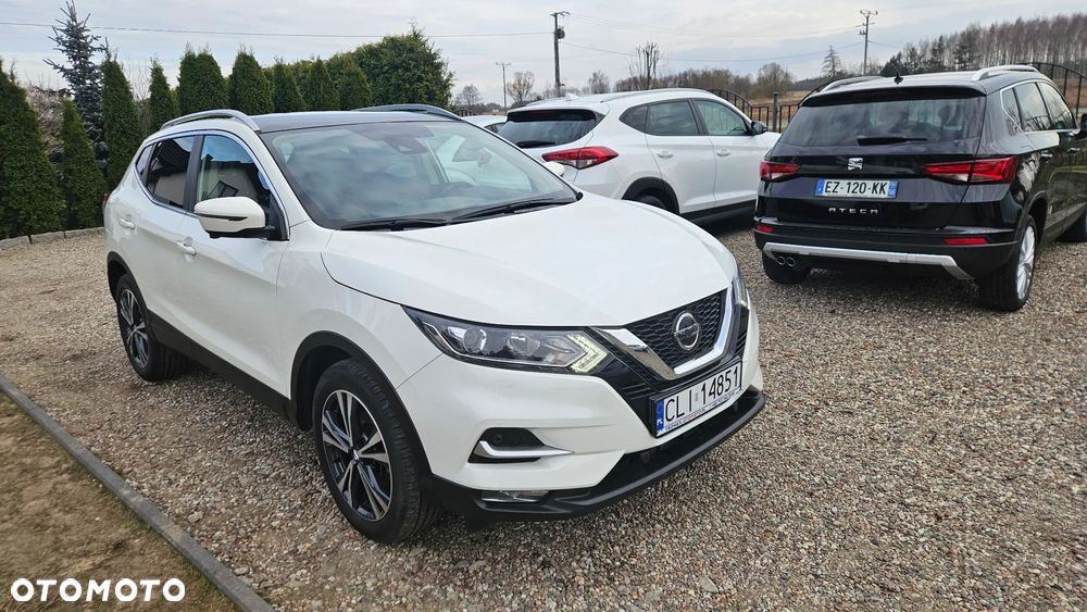 Nissan Qashqai 1.3 DIG-T MHEV Xtronic N-Connecta - 1