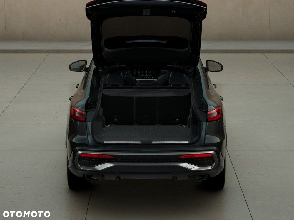 Audi Q5 Sportback - 5