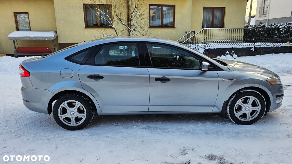 Ford Mondeo 2.0 TDCi Titanium - 4