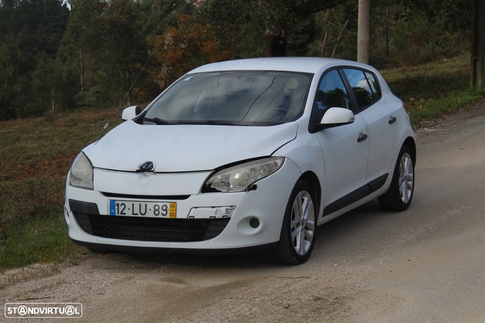 Renault Mégane 1.5 dCi Emotion - 1
