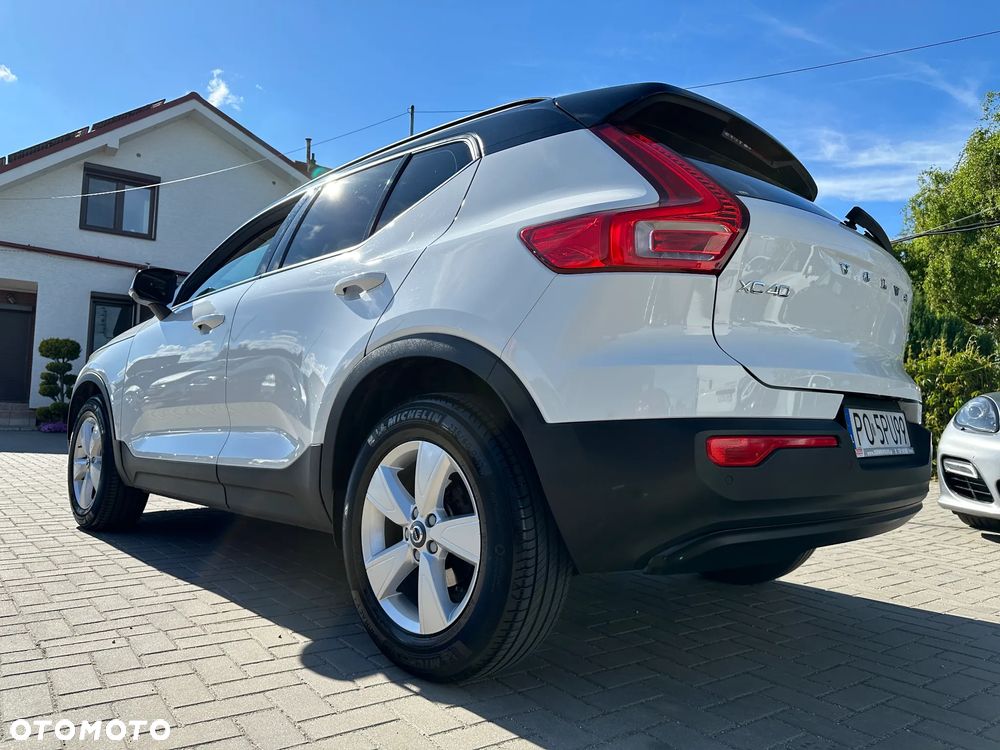 Volvo XC 40 - 35