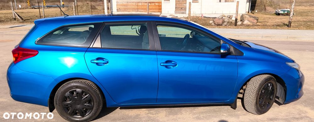 Toyota Auris 1.4 D-4D Active - 14