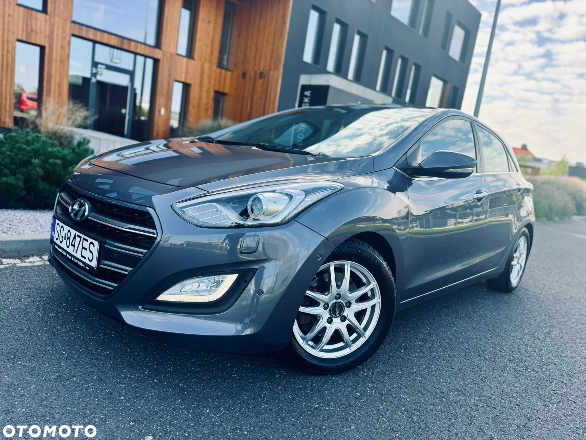 Hyundai i30 1.6 GDI Premium - 1
