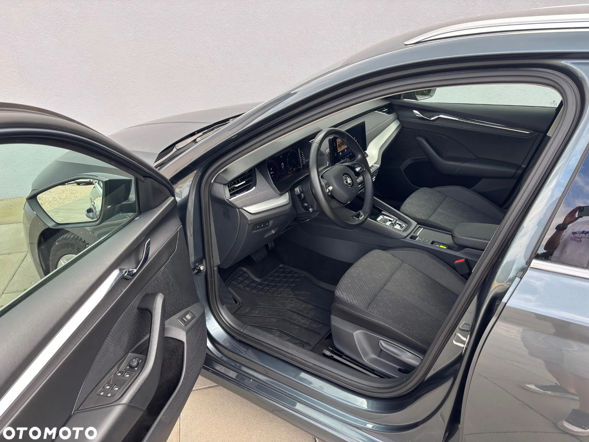 Skoda Octavia 2.0 TDI Style DSG - 8