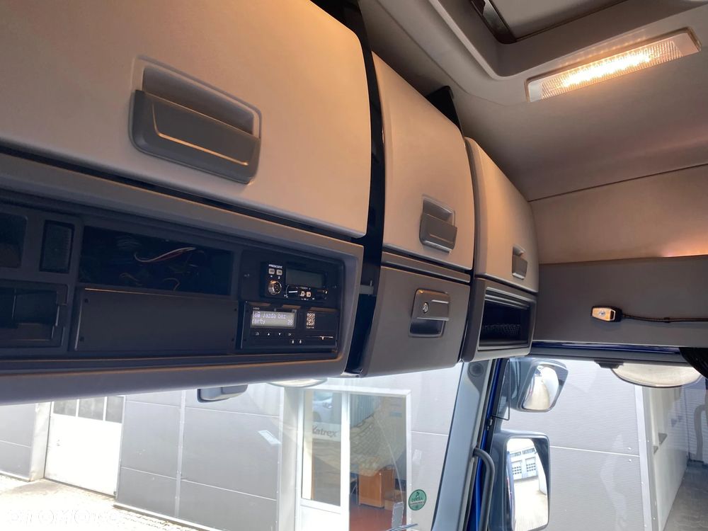 Renault T520 HIGH CAB (STANDARD) - 32