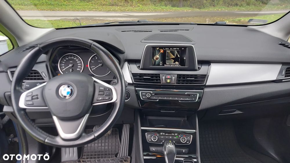BMW Seria 2 218d Active Tourer - 13