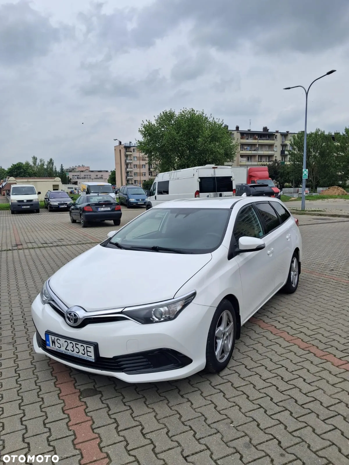 Toyota Auris - 5