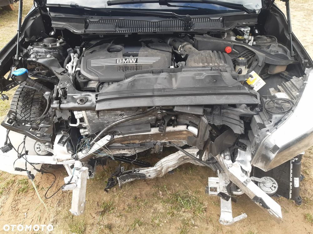 BMW Seria 2 218i - 9