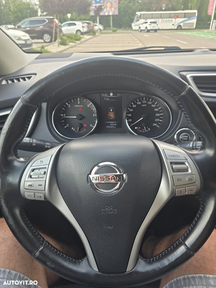 Nissan Qashqai 1.5 DCI Start/Stop N-Connecta - 4