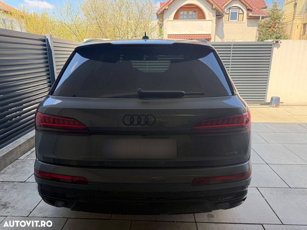 Audi Q7 55 TFSI quattro Tiptronic MHEV S Line - 14
