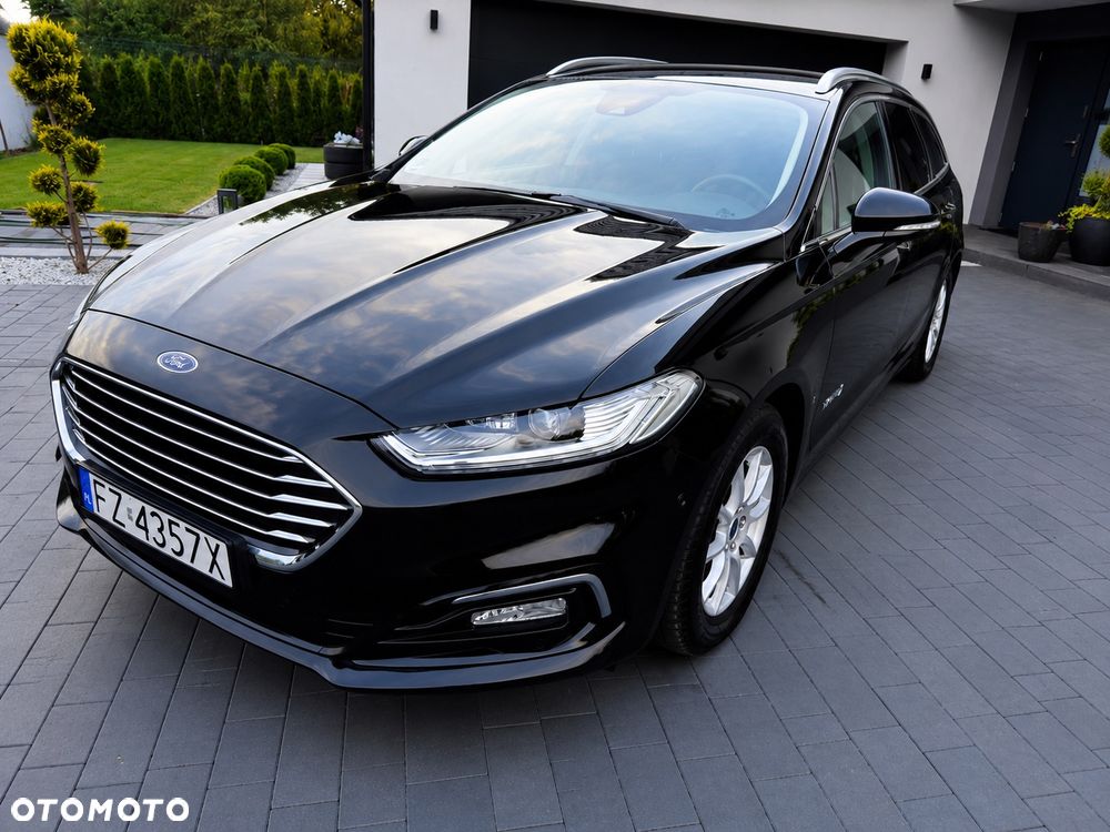 Ford Mondeo 2.0 Hybrid Titanium - 3