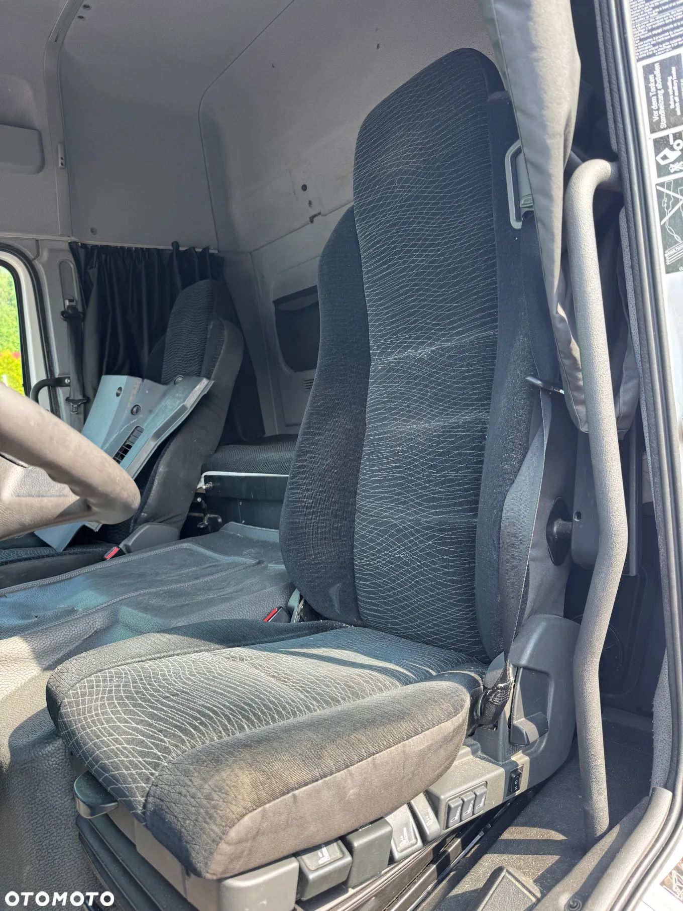 Fotel Kierowcy Lewy Mercedes Atego III E6 - 1