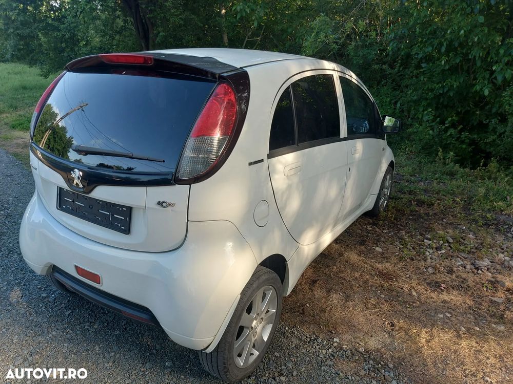 Peugeot iON Active - 4