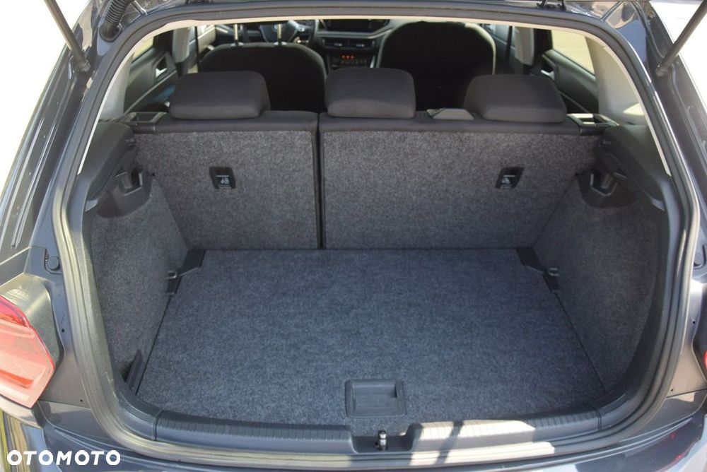 Volkswagen Polo 1.0 Comfortline - 16