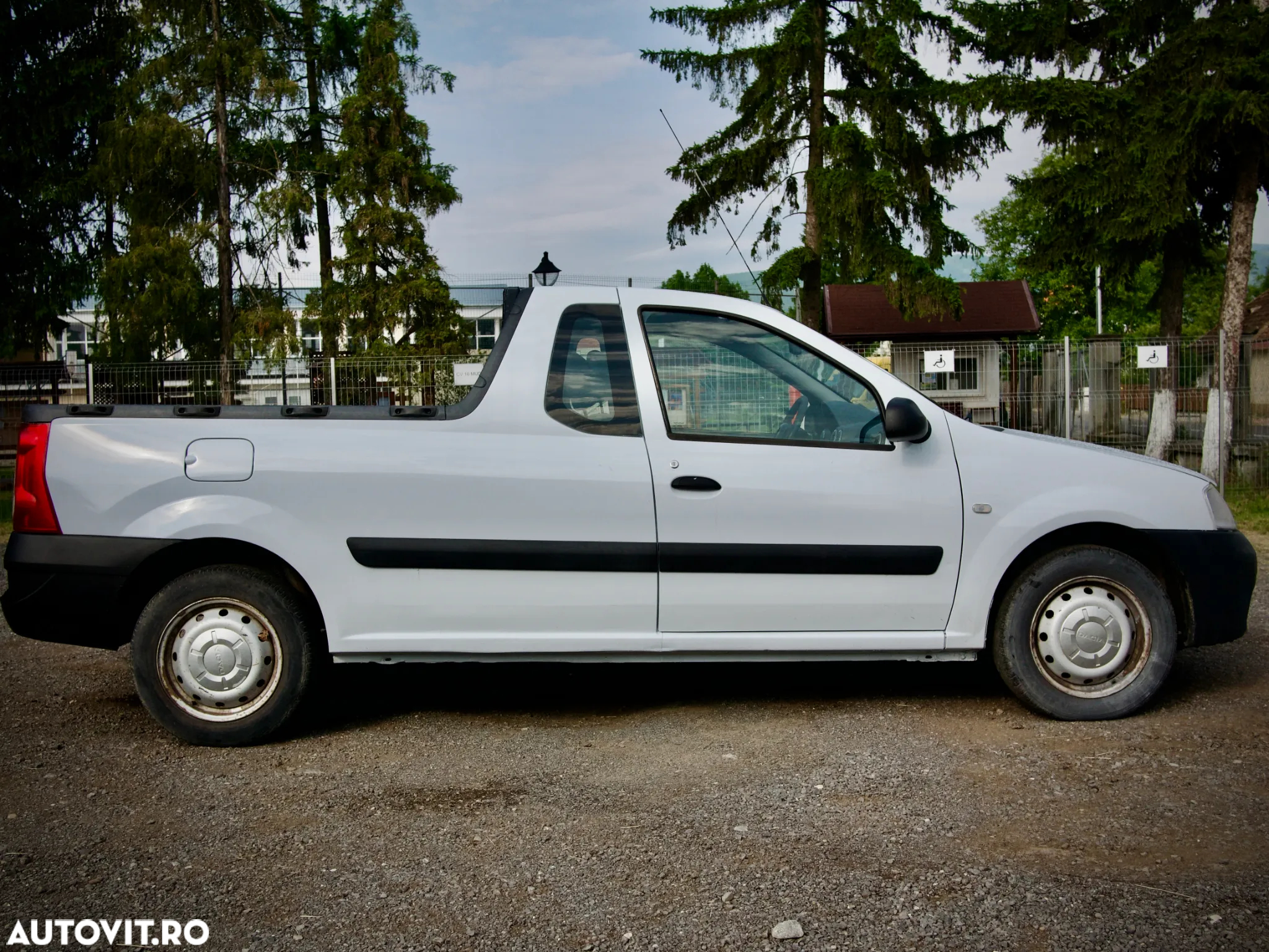 Dacia Pick Up - 2