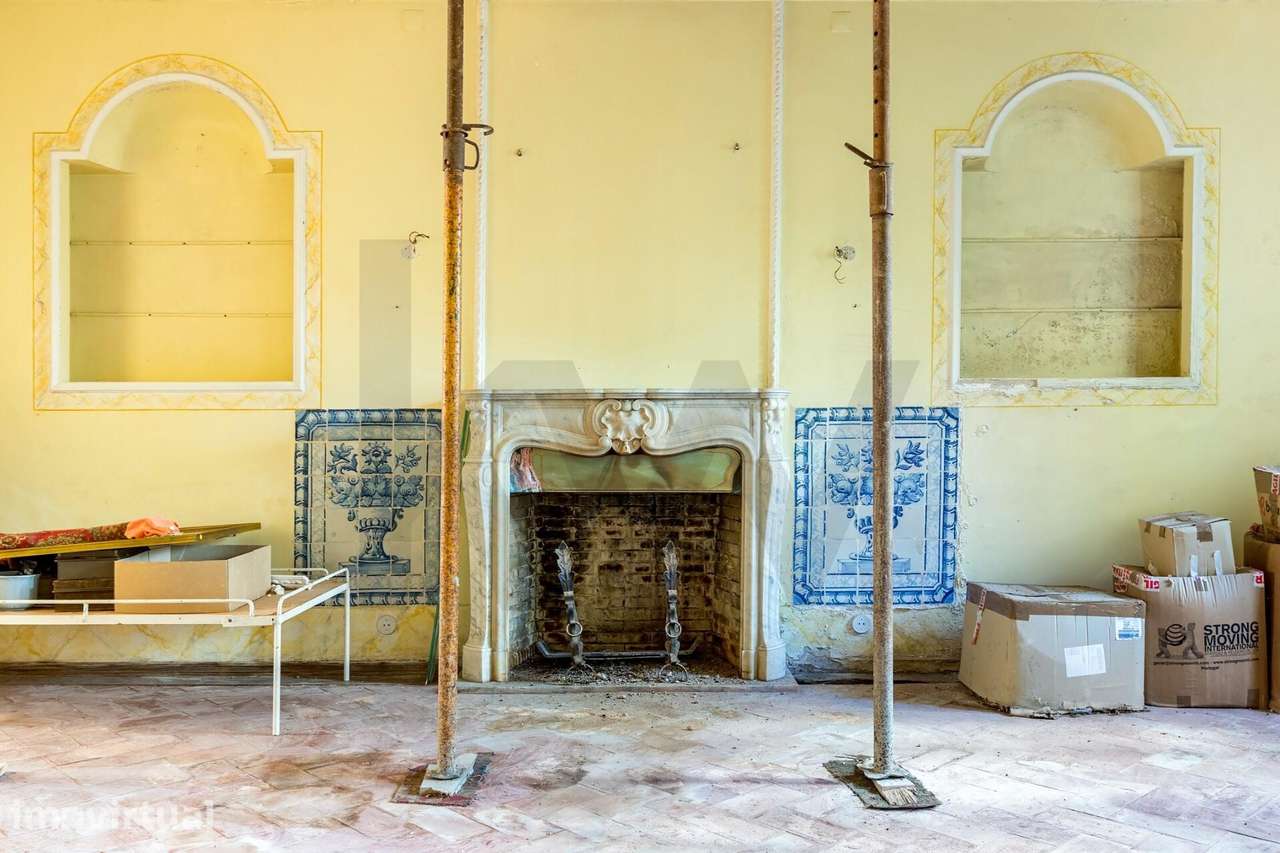 Moradia com jardim no centro de São Pedro de Sintra - Grande imagem: 4/30