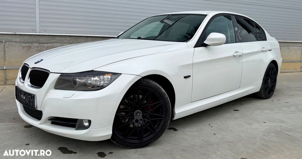 BMW Seria 3 320d DPF Aut. - 30