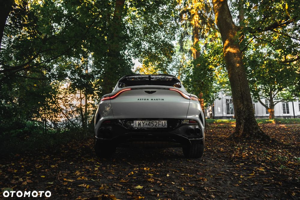 Aston Martin DBX707 - 9