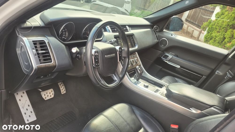Land Rover Range Rover Sport - 11
