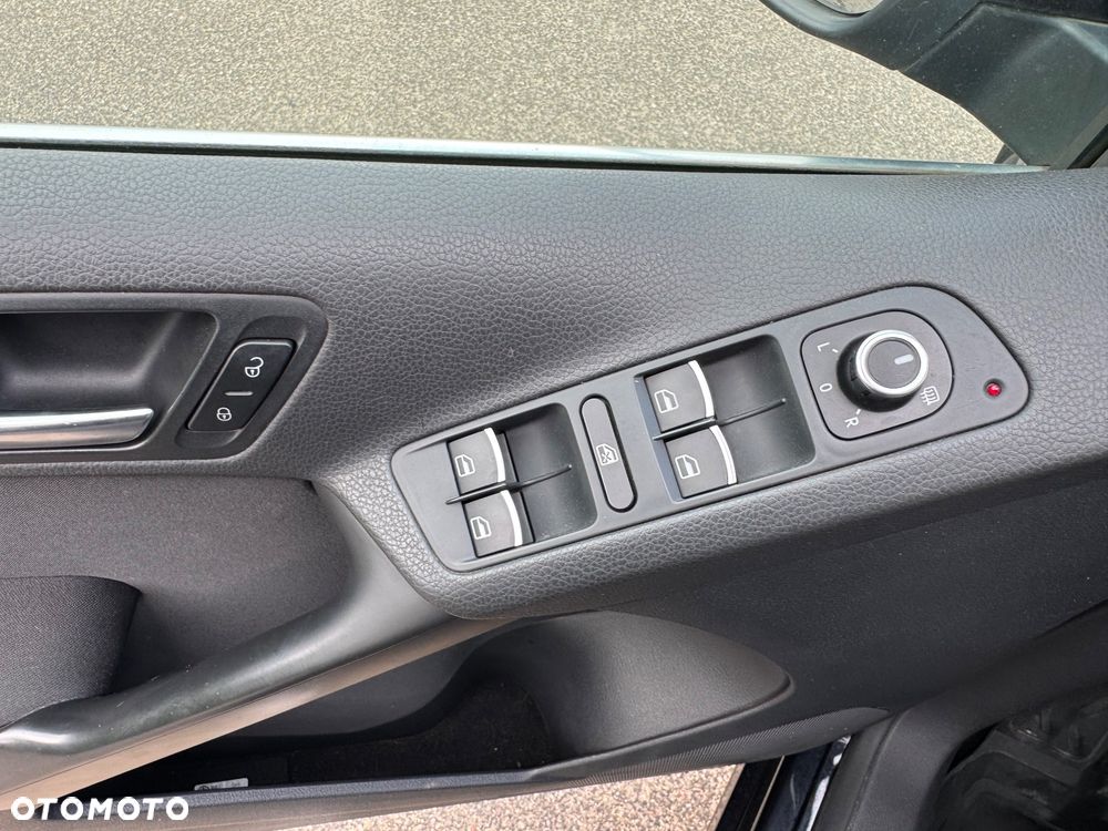 Volkswagen Tiguan 2.0 TDI DPF 4Motion BlueMotion Technology Track & Field - 20