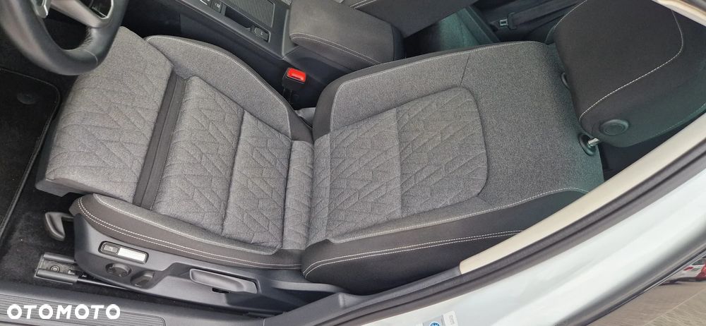 Volkswagen Passat 2.0 TDI SCR DSG Business - 7
