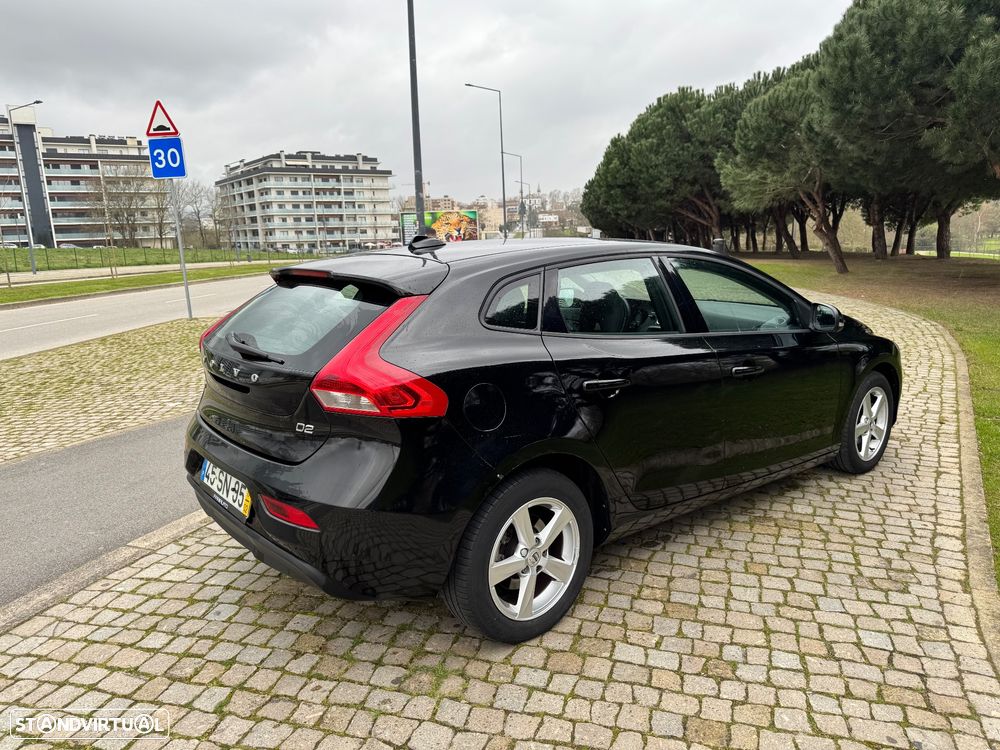 Volvo V40 2.0 D2 Kinetic Eco - 23