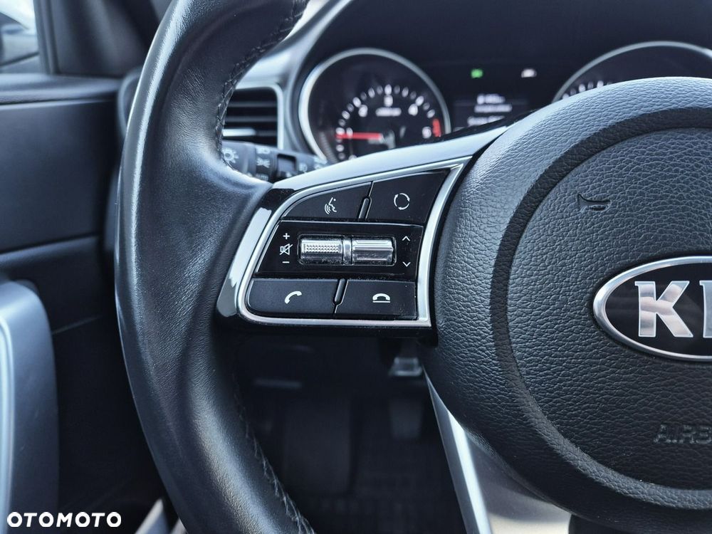 Kia Ceed 1.6 CRDi mHEV M - 21