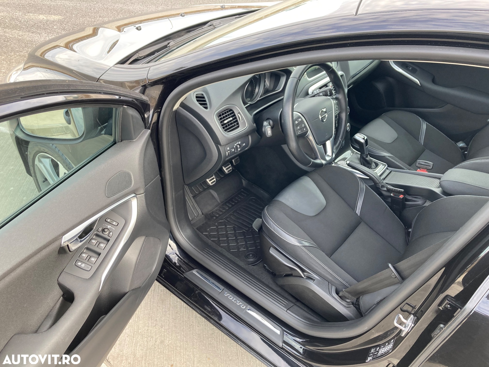 Volvo V40 D2 - 7