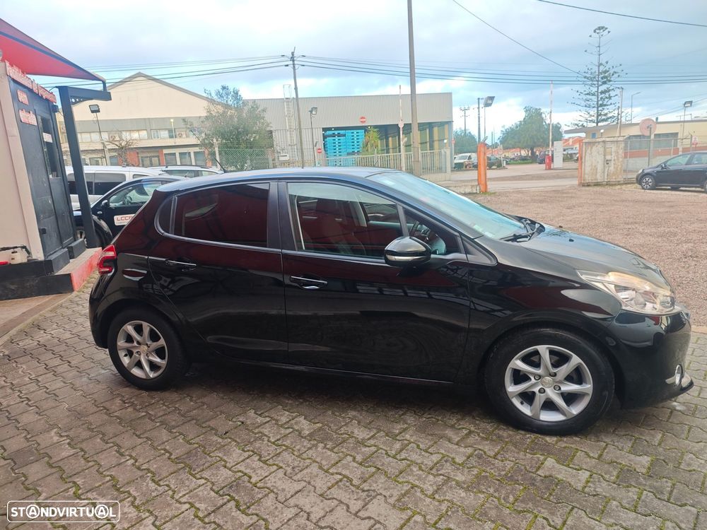 Peugeot 208 1.6 e-HDi Active 2-Tronic - 7