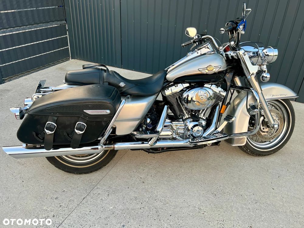 Harley-Davidson Touring Road King - 12
