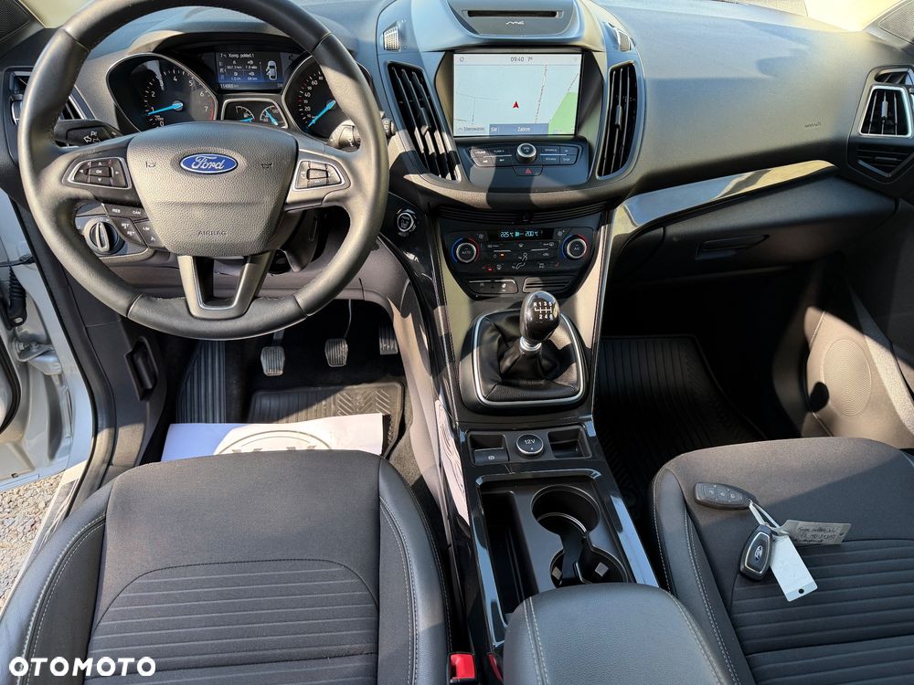 Ford Kuga 1.5 EcoBoost 2x4 Business Edition - 14