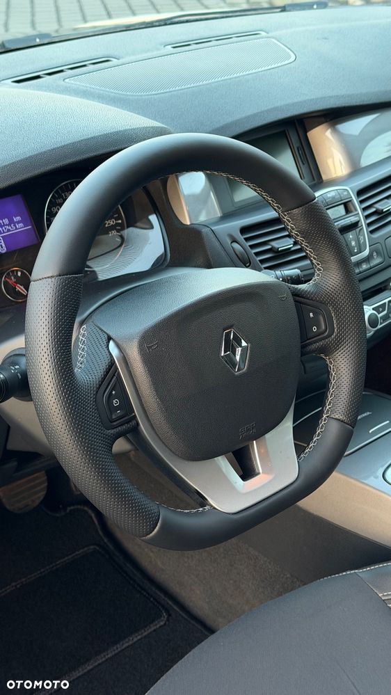 Renault Laguna 2.0 dCi Tech Run - 20