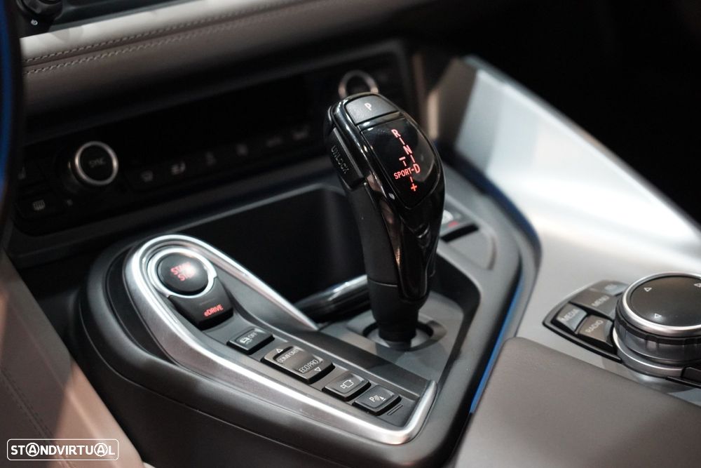 BMW i8 - 24