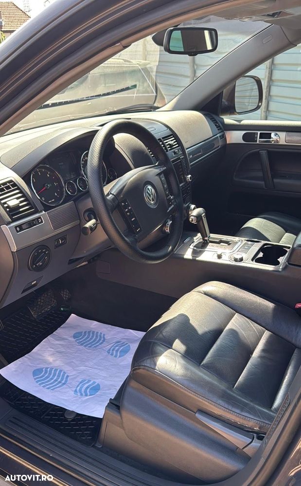 Volkswagen Touareg - 6