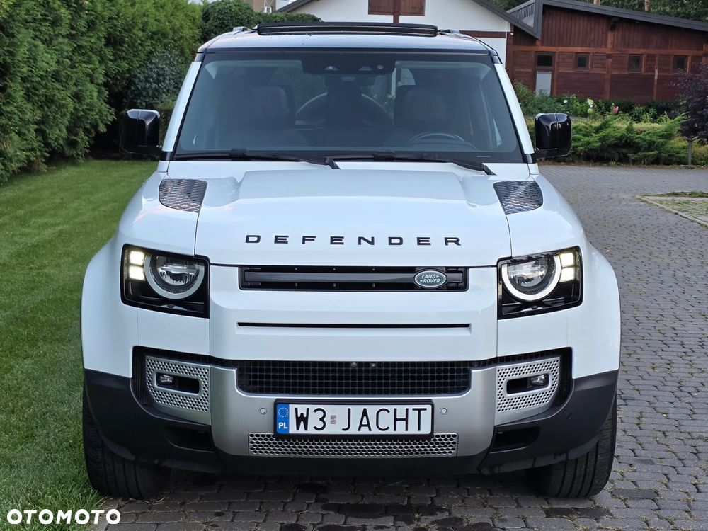 Land Rover Defender - 31