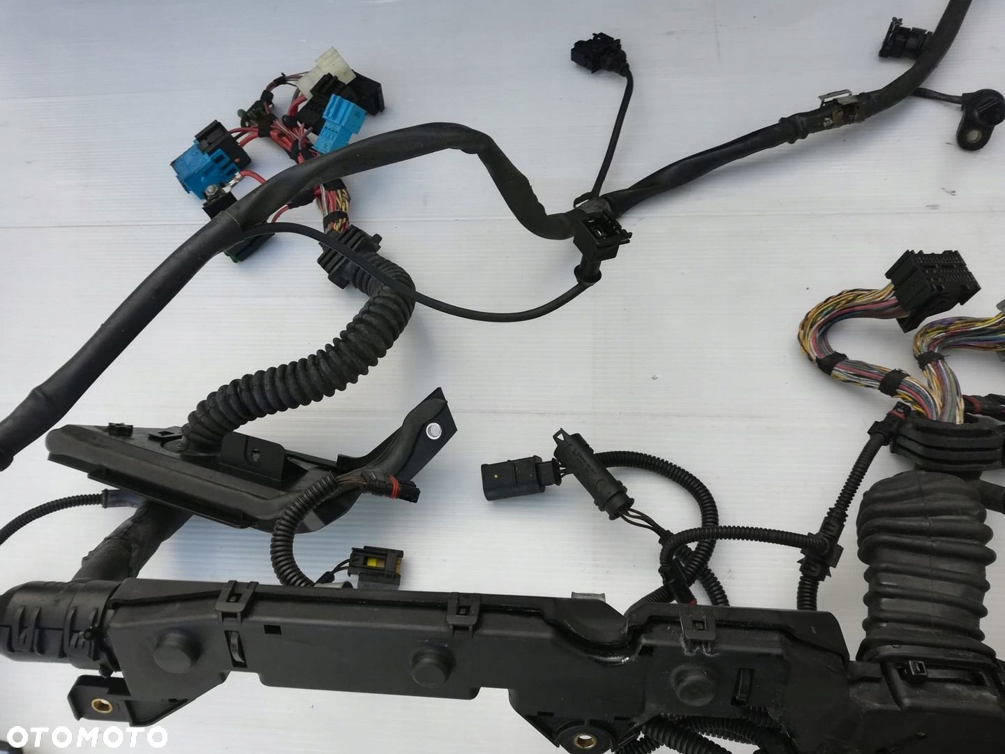 BMW F01 F02 wiązka silnika N63B44A 4.4 7596727 - 5