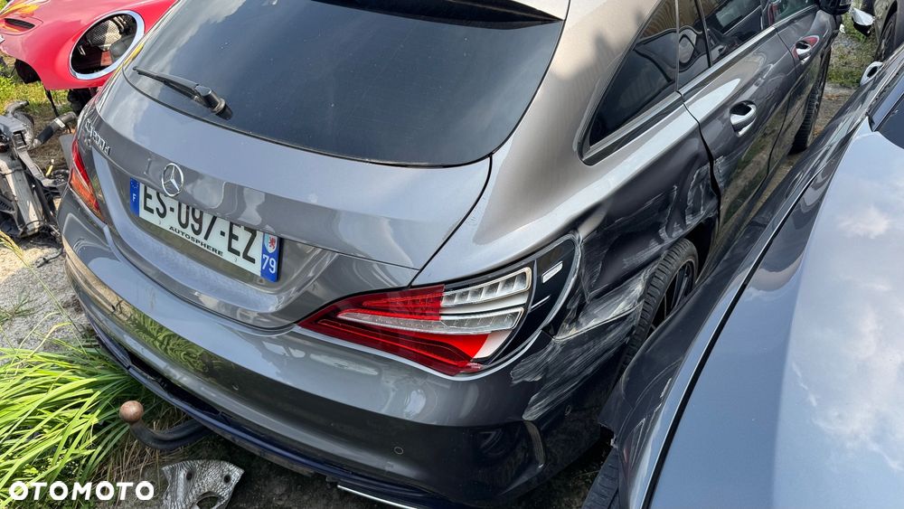 Mercedes-Benz CLA 200 d 7G-DCT AMG Line - 4