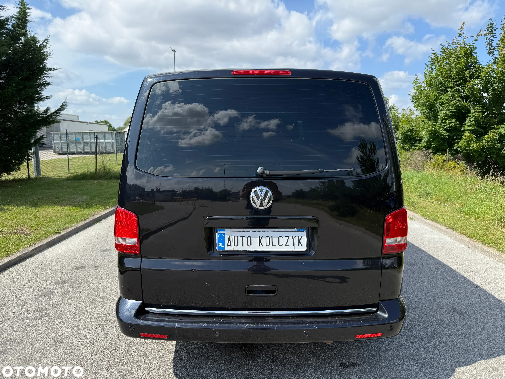 Volkswagen Multivan - 7
