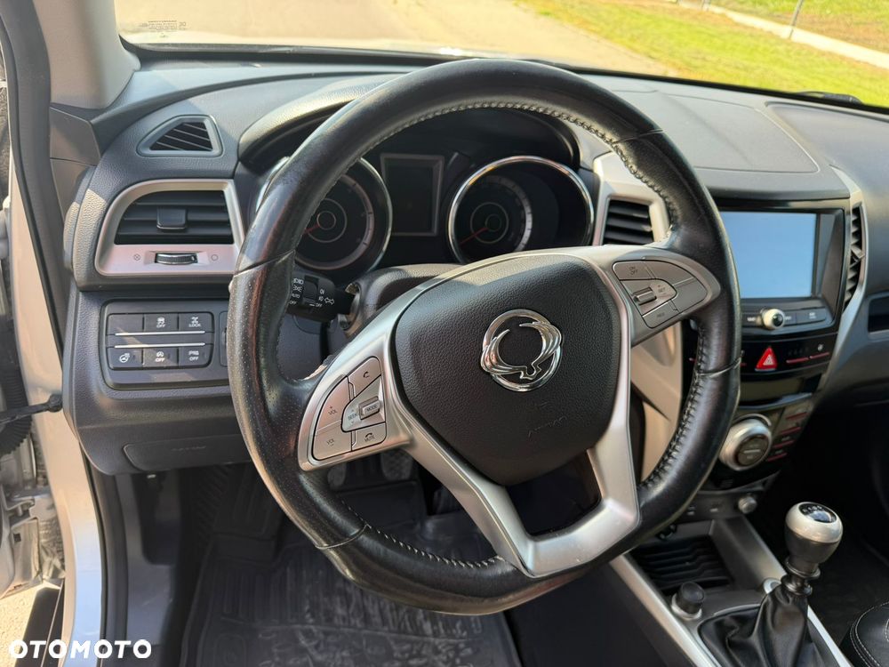 SsangYong/KGM Tivoli e-XDi 160 4WD Start/Stop Crystal - 22
