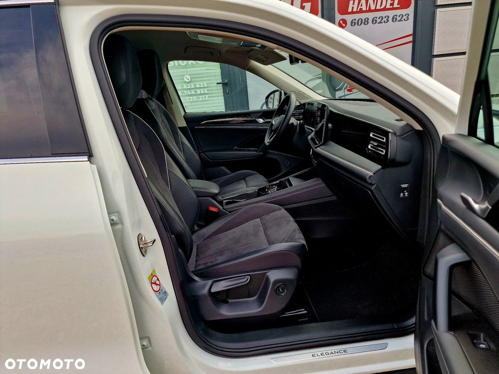 Volkswagen Tiguan 1.5 eHybrid PHEV 150kW Elegance DSG - 36