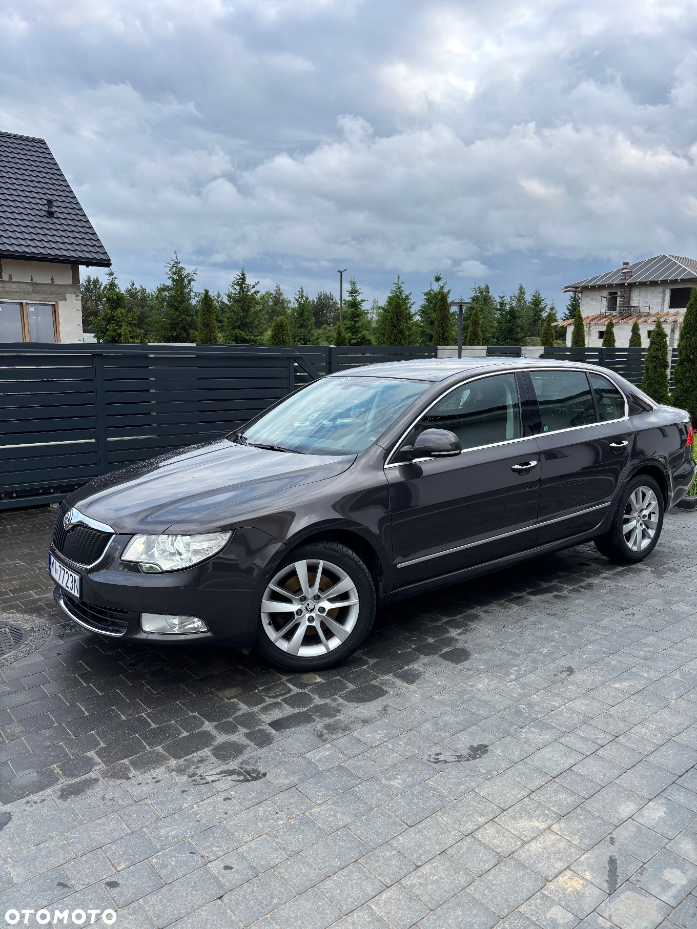 Skoda Superb 2.0 TDI Platinum - 2