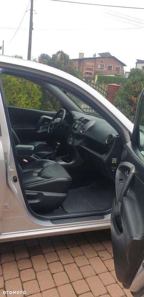 Toyota RAV4 2.2 D-CAT 4x4 Travel - 6