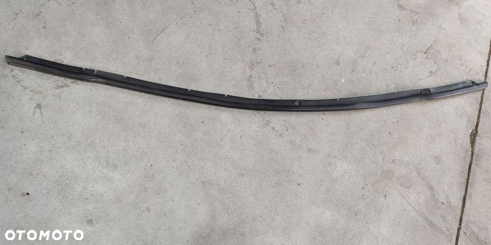 Uszczelka górna zderzaka przód przednia 53395-02010 Toyota Auris I 07-09 - 2