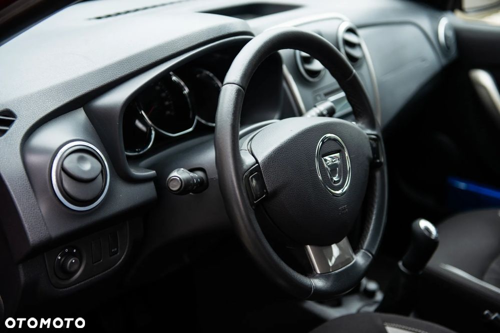 Dacia Sandero TCe 90 Celebration - 18