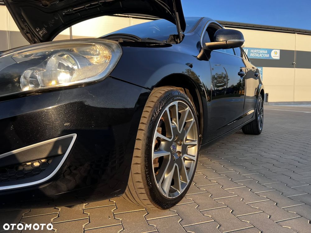 Volvo S60 D3 Geartronic Summum - 10
