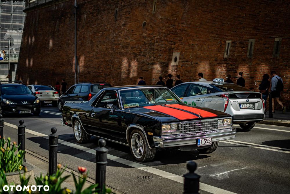 Chevrolet El Camino - 34